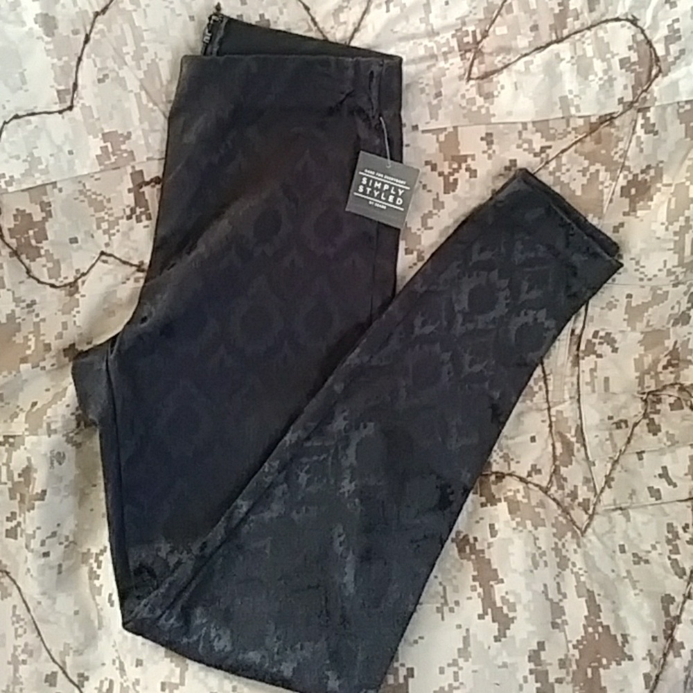 Dress skinny pants